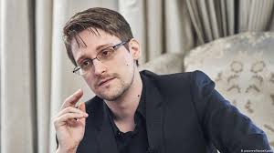Snowden ha ottenuto la residenza permanente in Russia