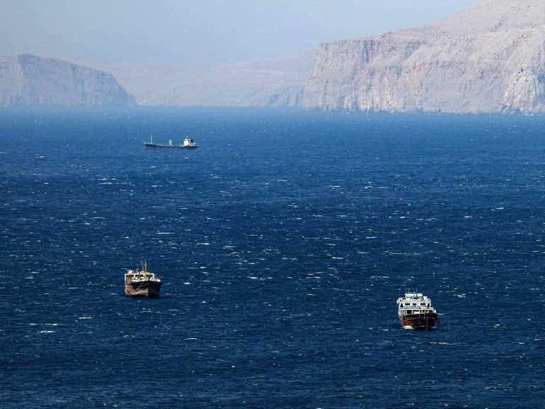 cavi sottomarini nel Mar Rosso